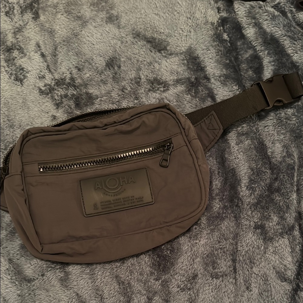 ALOHA Collection Gray Hip Bag with Adjustable Strap